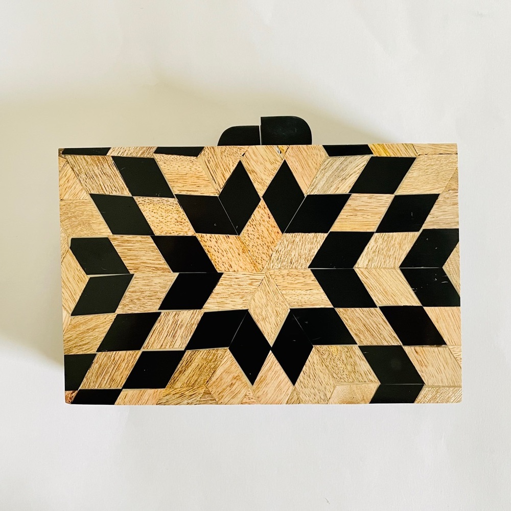 Resin Wood Clutch